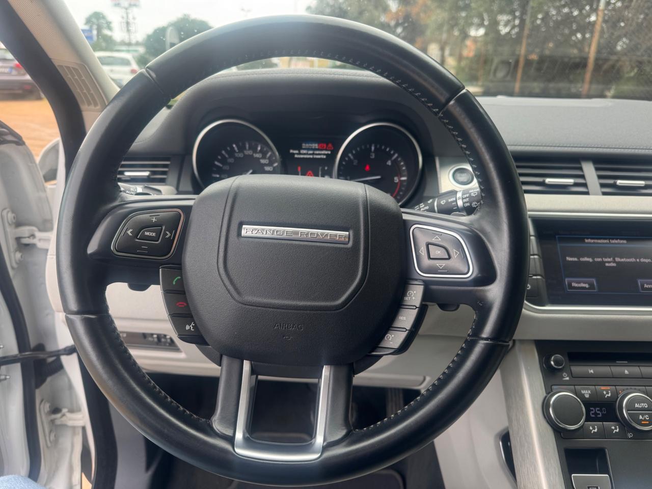 Land Rover Range Evoque 2.2 TD4 5p. Prestige