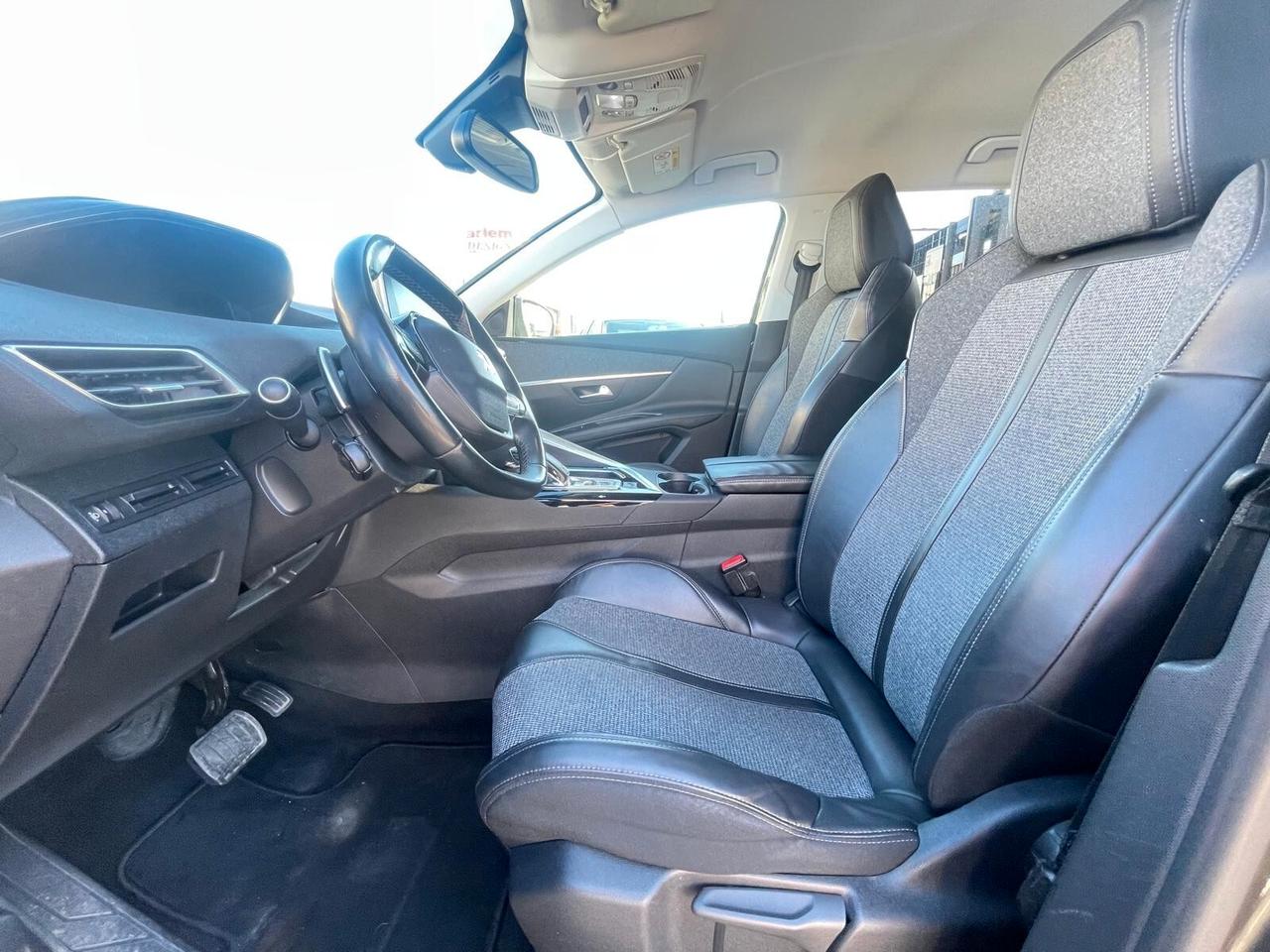 Peugeot 3008 BlueHDi 130 S&S EAT8 Allure