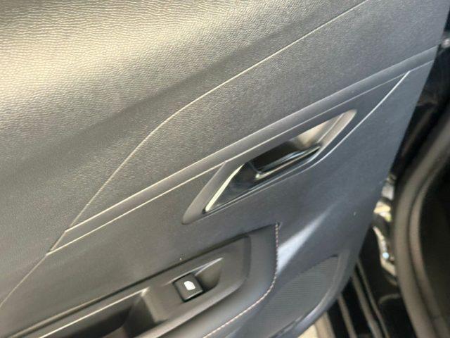 PEUGEOT 208 Hybrid 100 e-DCS6 Allure