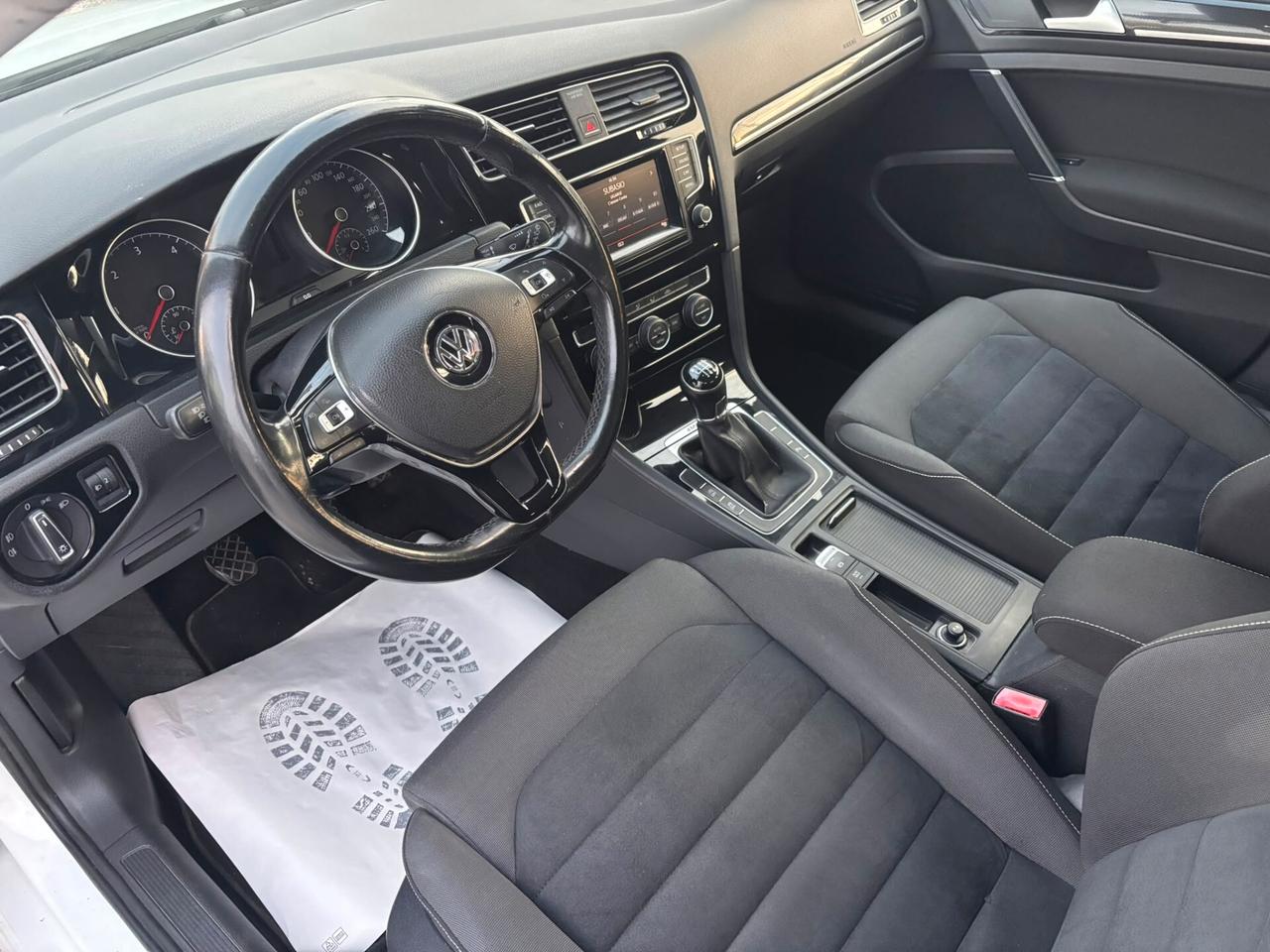 Volkswagen Golf Business 1.6 TDI 5p. 4MOTION Highline BlueMotion Tech.