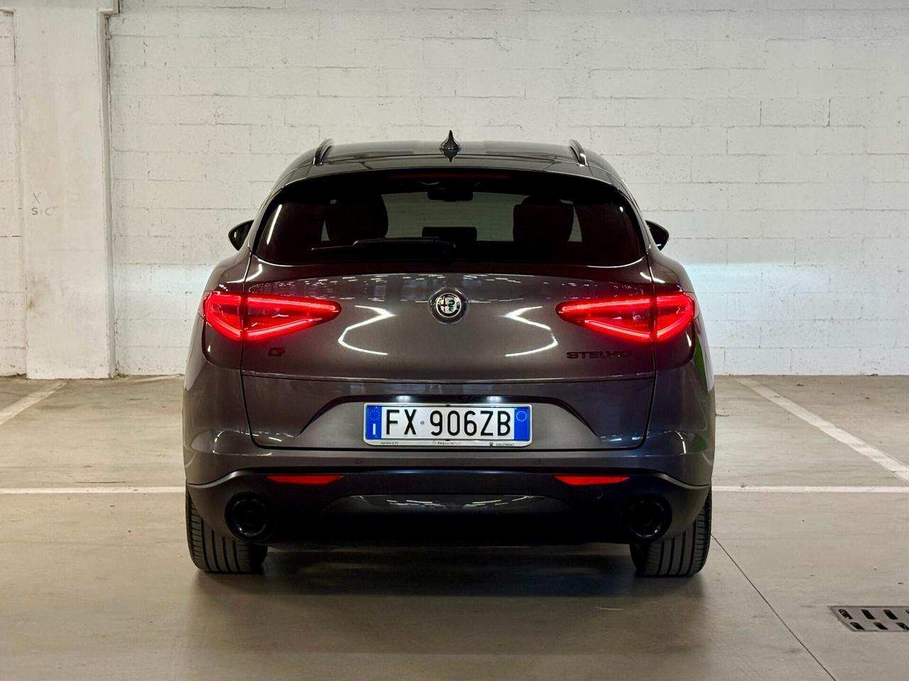 Alfa Romeo Stelvio 2.2 Turbodiesel 190 CV AT8 Q4 B-Tech