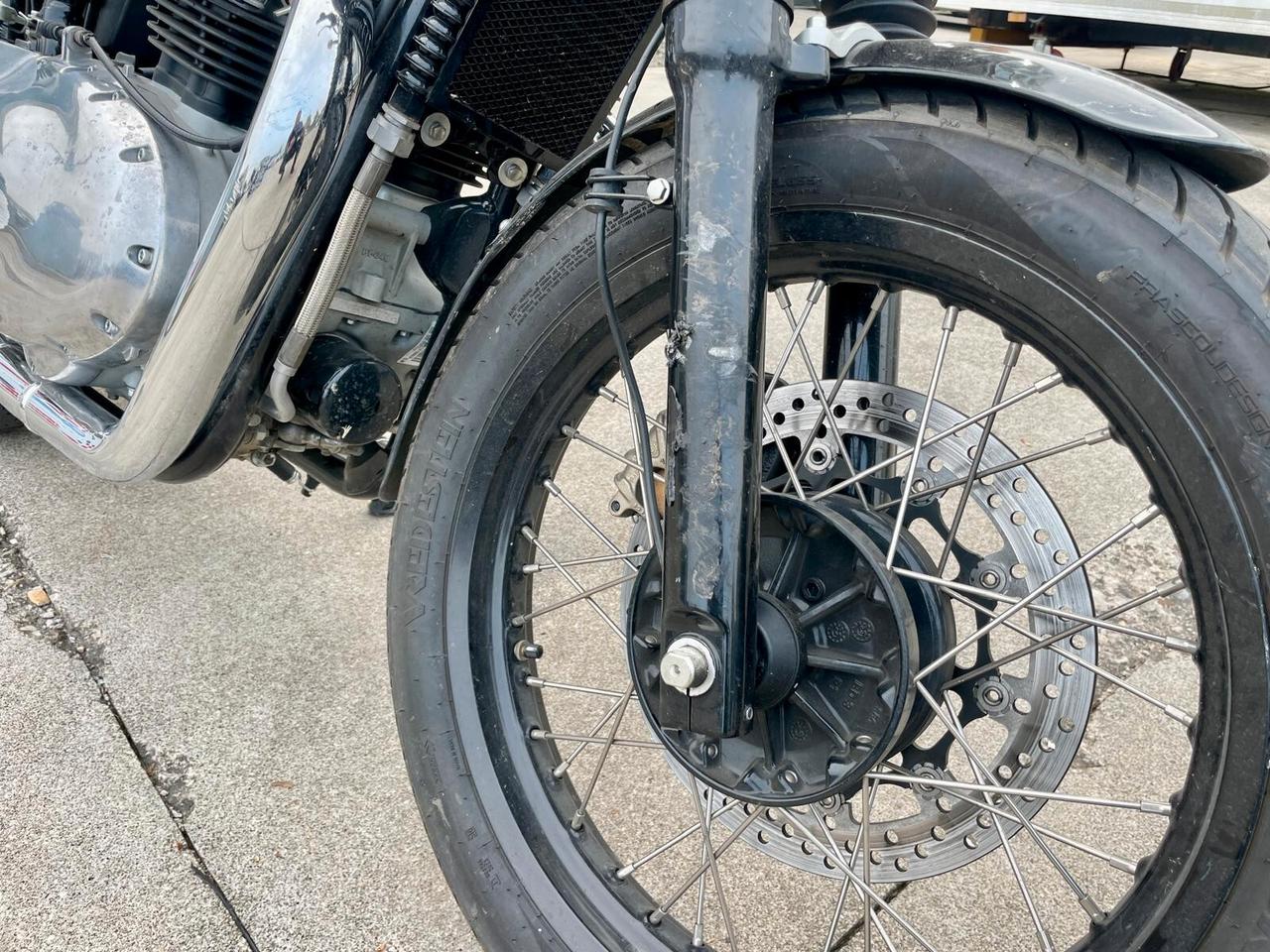 Royal Enfield Continental GT MR CLEAN 650- 2024 ***VEICOLO INCIDENTATO ***