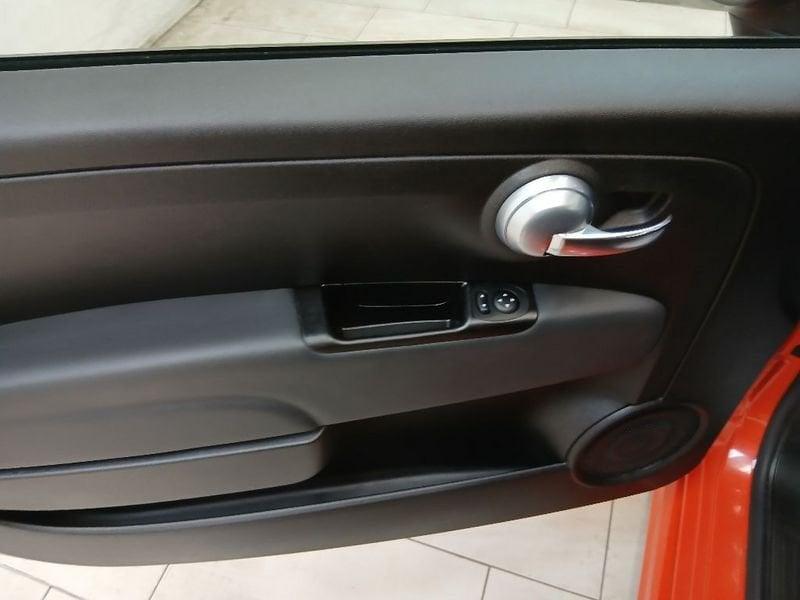 Abarth 695 1.4 t-jet Competizione 180cv