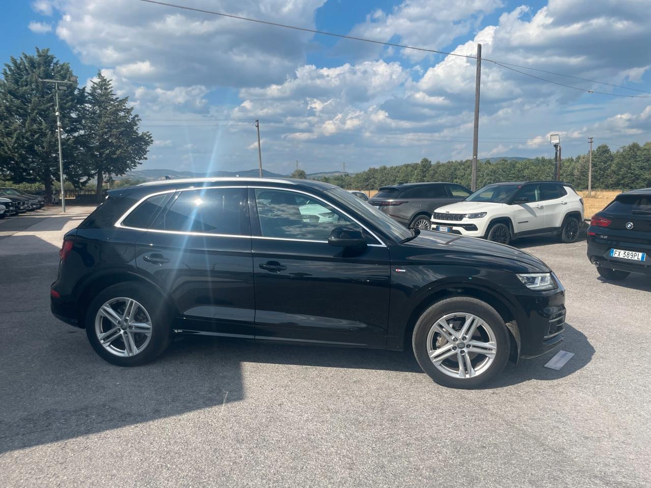 Audi Q5 40 TDI quattro S tronic line plus