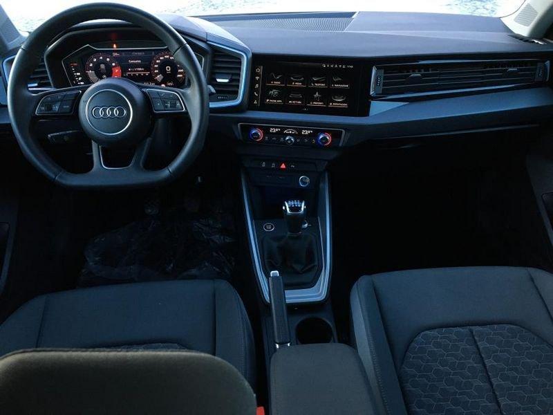 Audi A1 SPB 30 TFSI S Line Edition CAMERA+FULL LED+17"