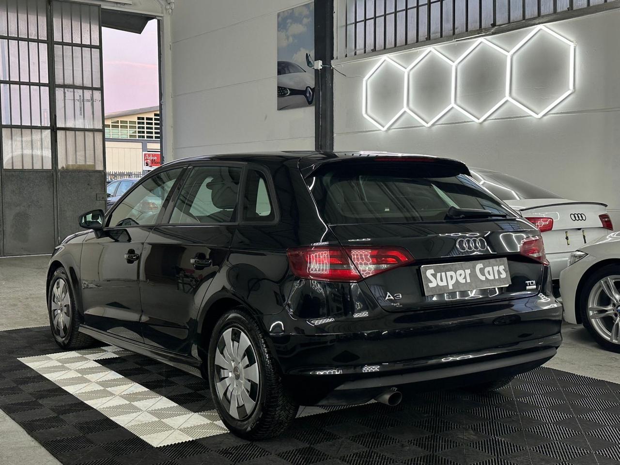 Audi A3 1.6 TDI clean diesel Attraction