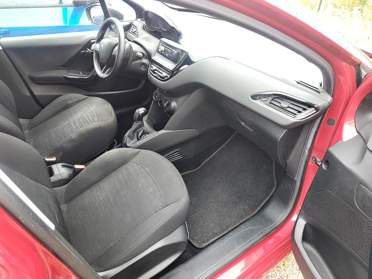 Peugeot 208 1.2 VTi 82 CV 5 porte