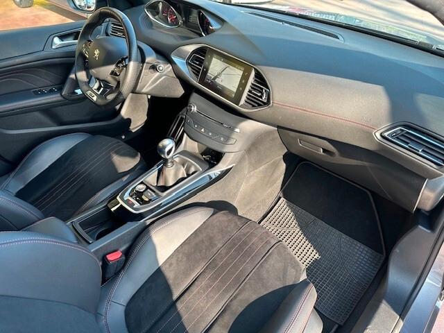 Peugeot 308 THP 205 S&S GT, UNIPROP, SOLO 15000KM