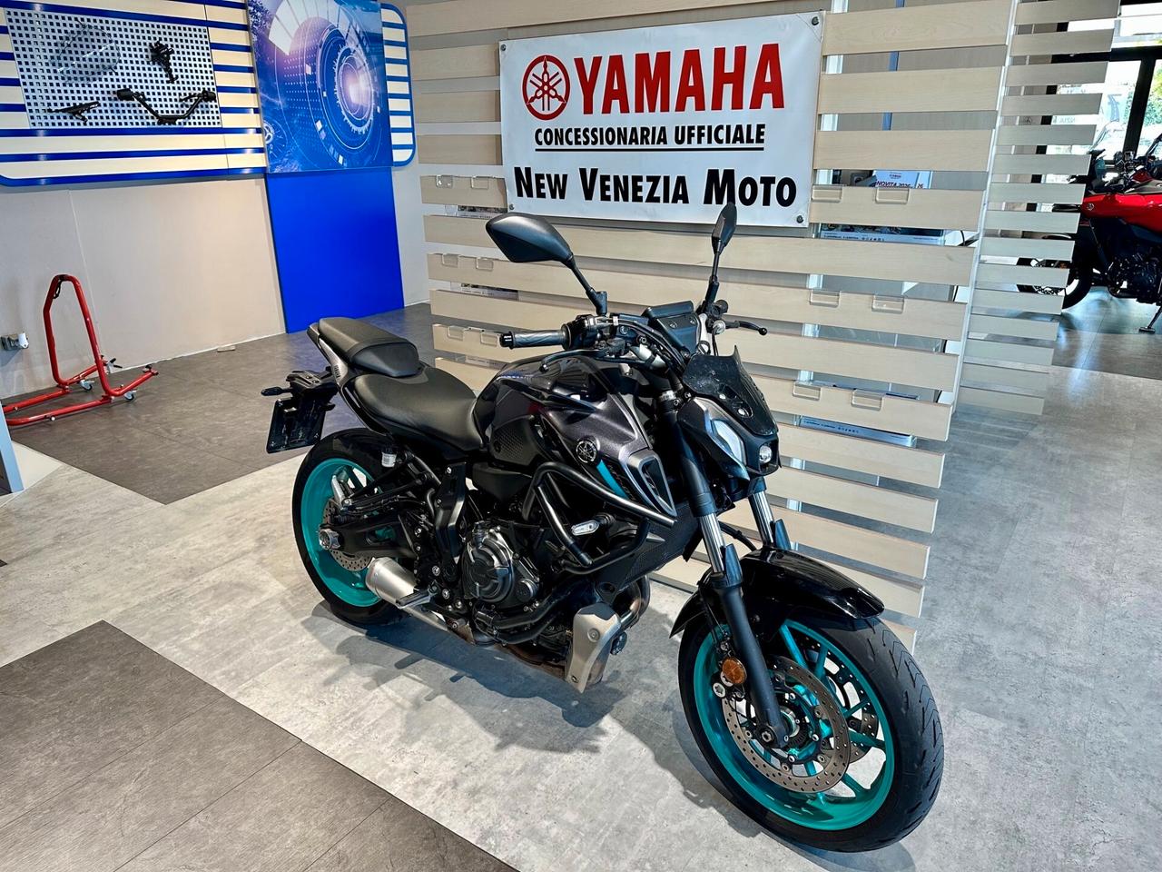 Yamaha MT-07 - 2024