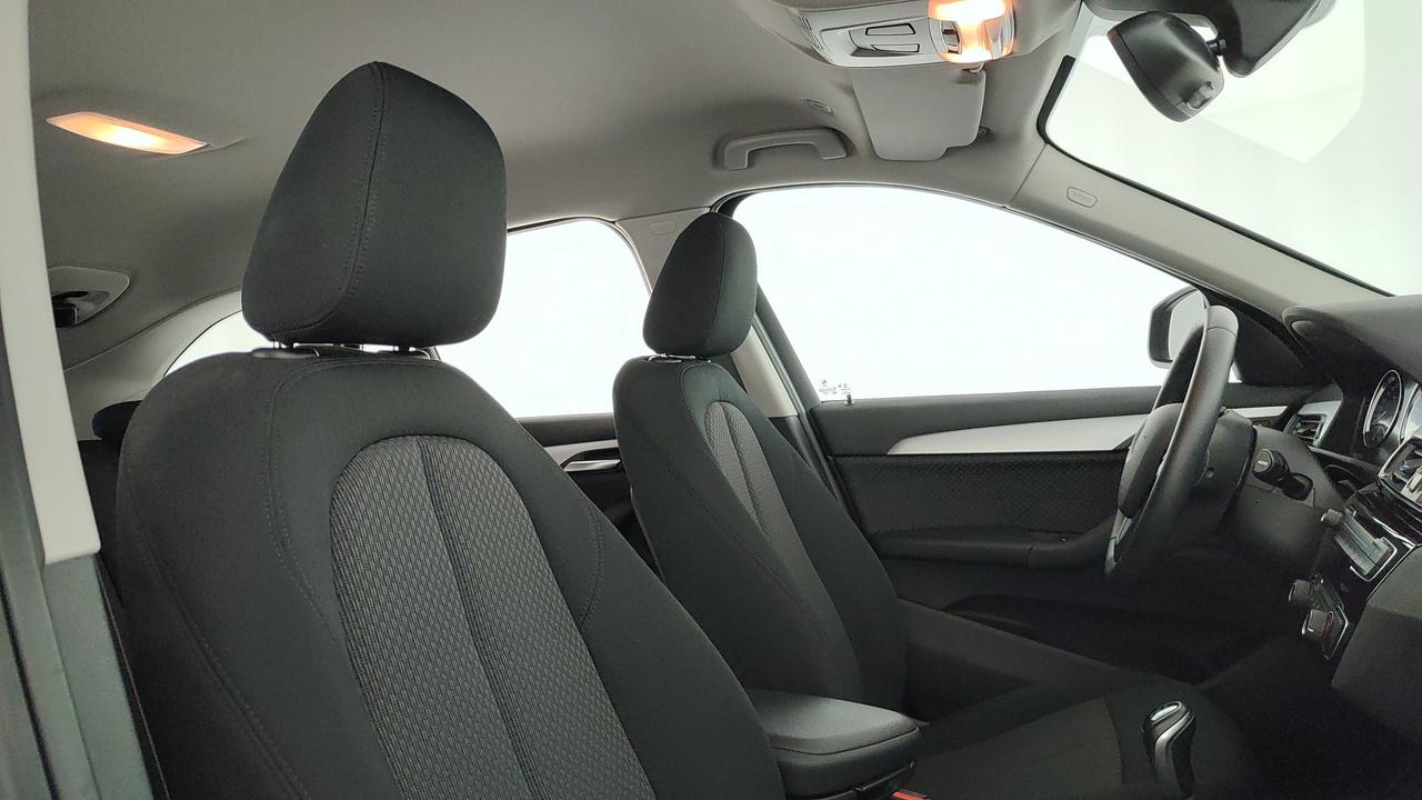 BMW X1 F48 - X1 sdrive18i 140cv