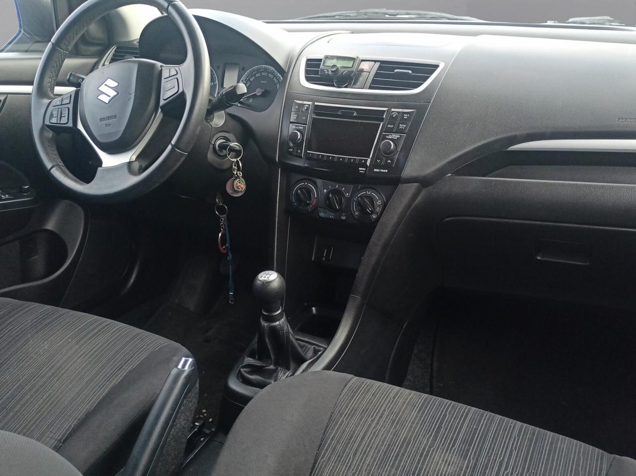 Suzuki Swift 1.3 DDiS 5 porte B-Top Bi-Color