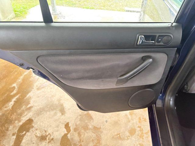 VOLKSWAGEN Golf 1.6 5P 1 PROPR OK NEOP GANCIO TRAINO BLUETHOOT