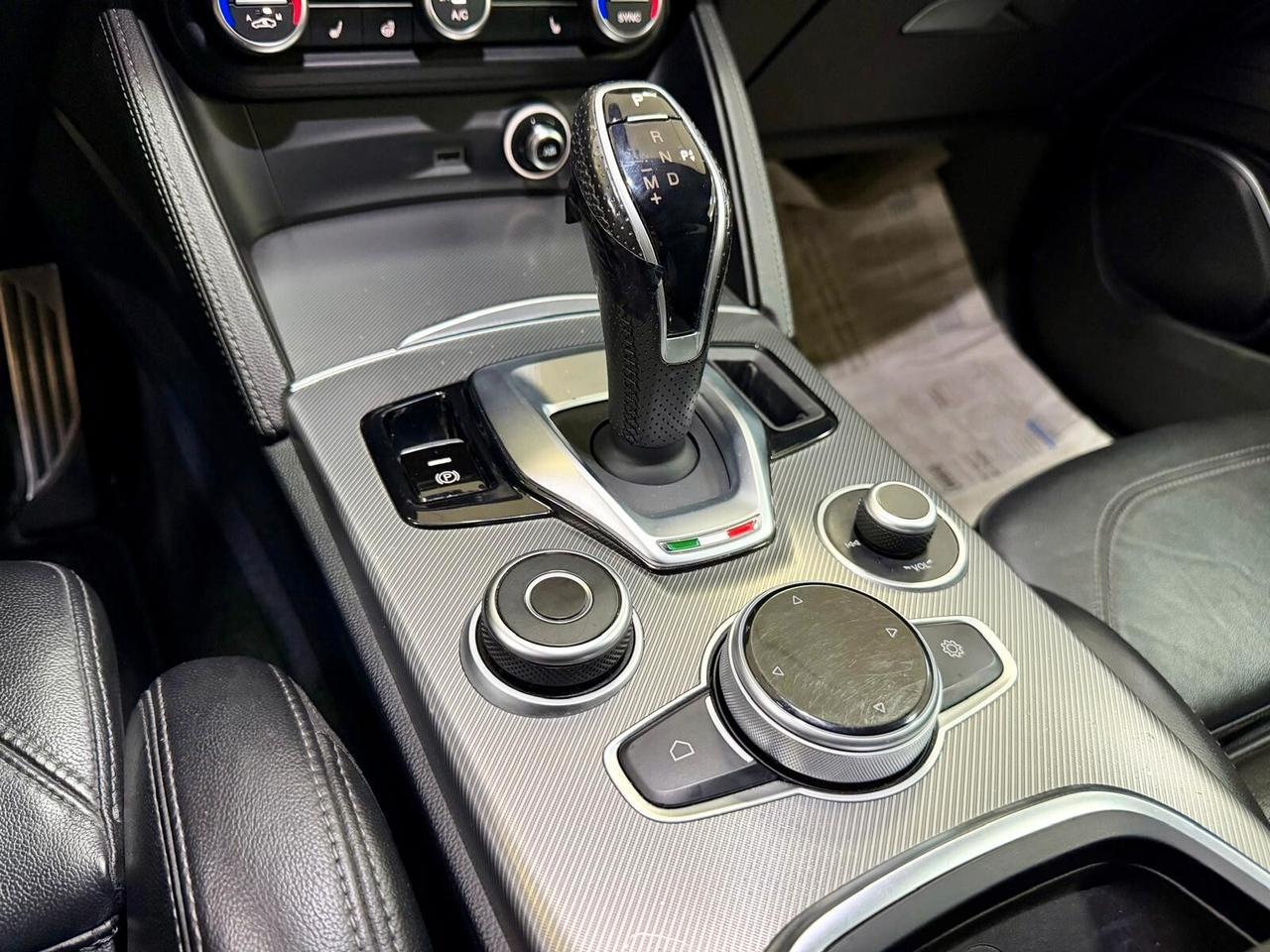 Alfa Stelvio 2.2 TD 210CV AT8 Q4 Veloce 11/2022