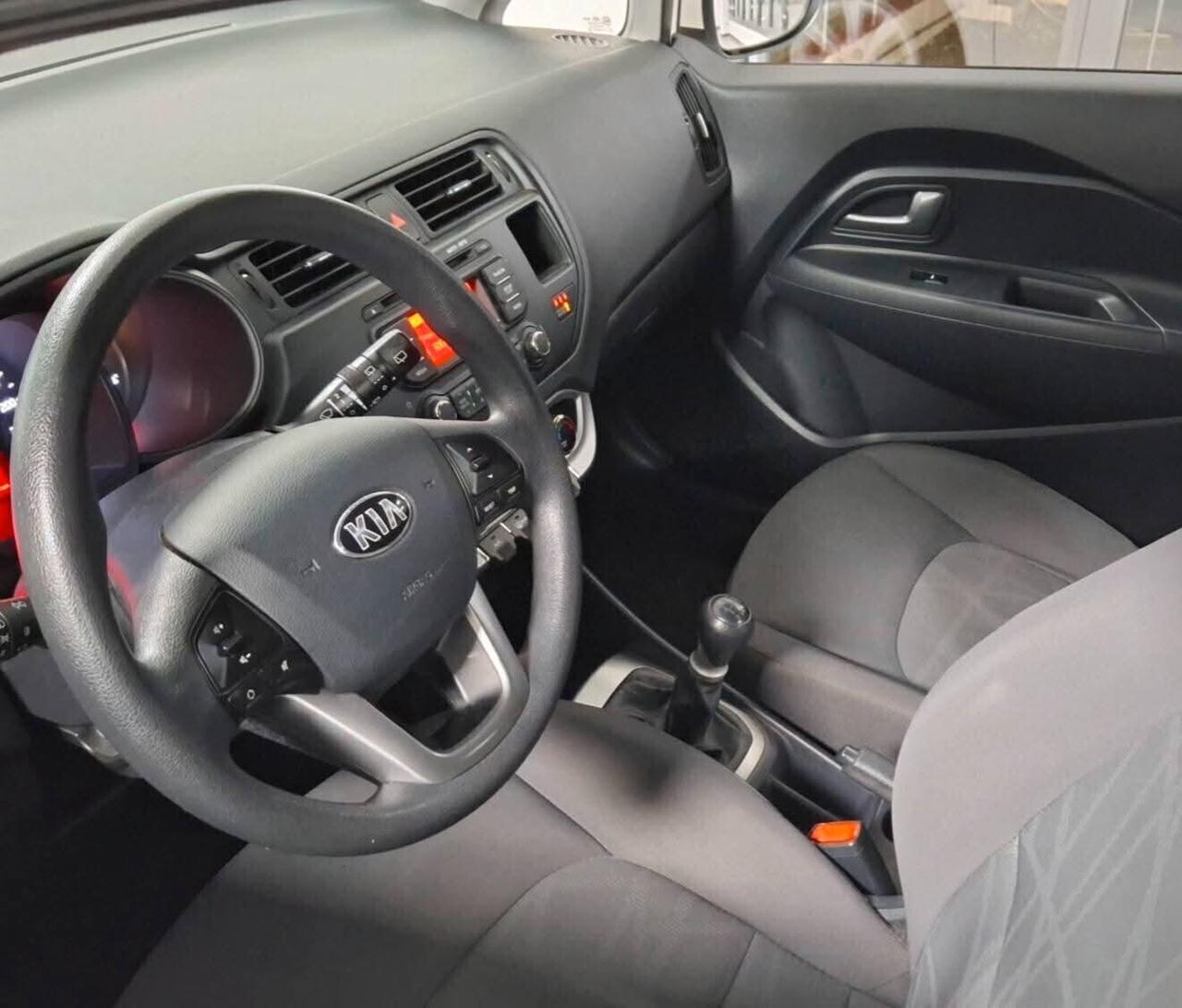 Kia Rio 1.2 CVVT 5p. Cool unica proprietaria