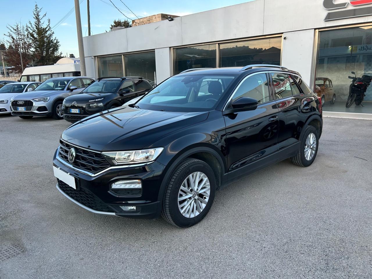 Volkswagen T-Roc 1.6 TDI SCR Business BlueMotion Technology