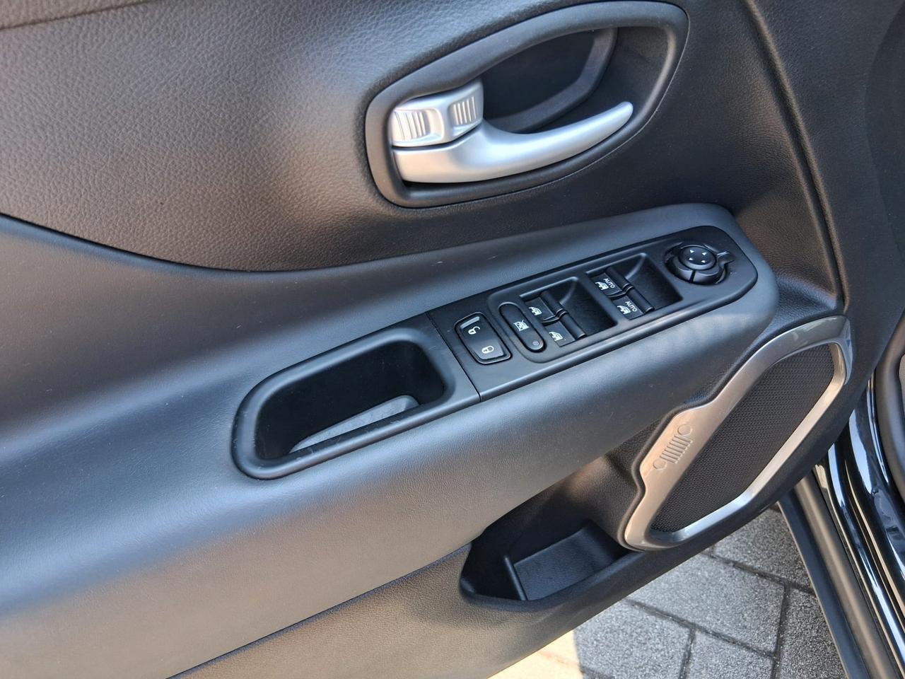 Jeep Renegade 1.5 turbo t4 mhev Limited 2wd 130cv dct
