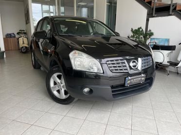 Nissan Qashqai 2.0 dCi DPF 4WD Tekna