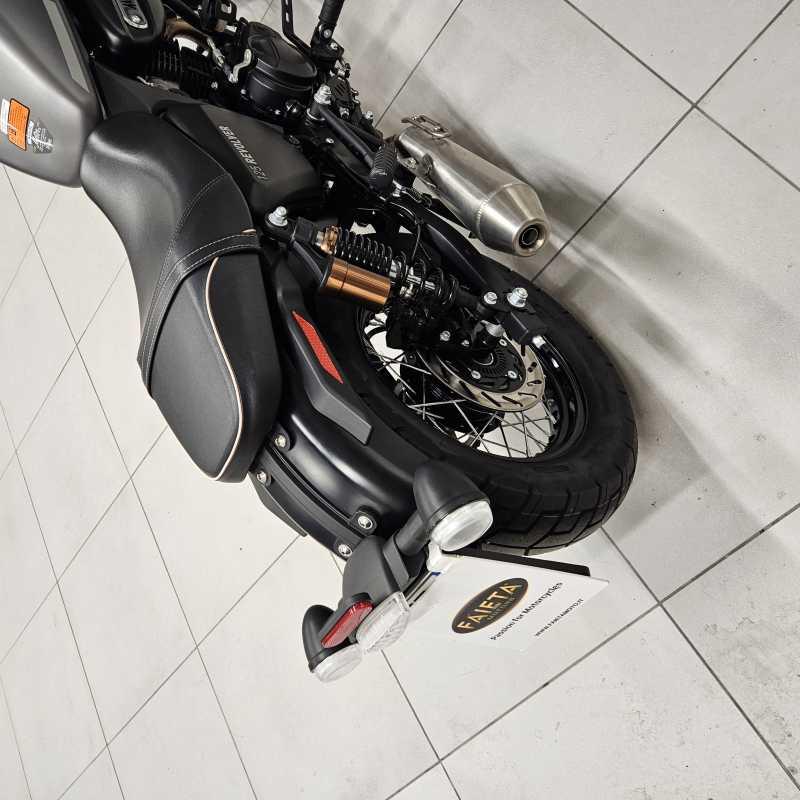 Motron Motorcycles Revolver 125 - 2023