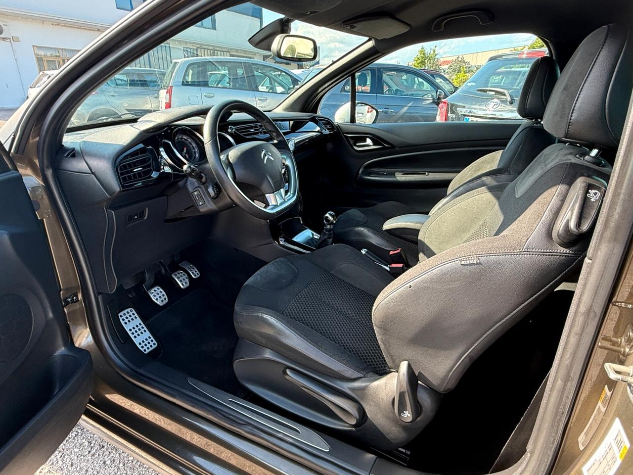 Ds DS3 DS 3 1.2 VTi 82 Chic