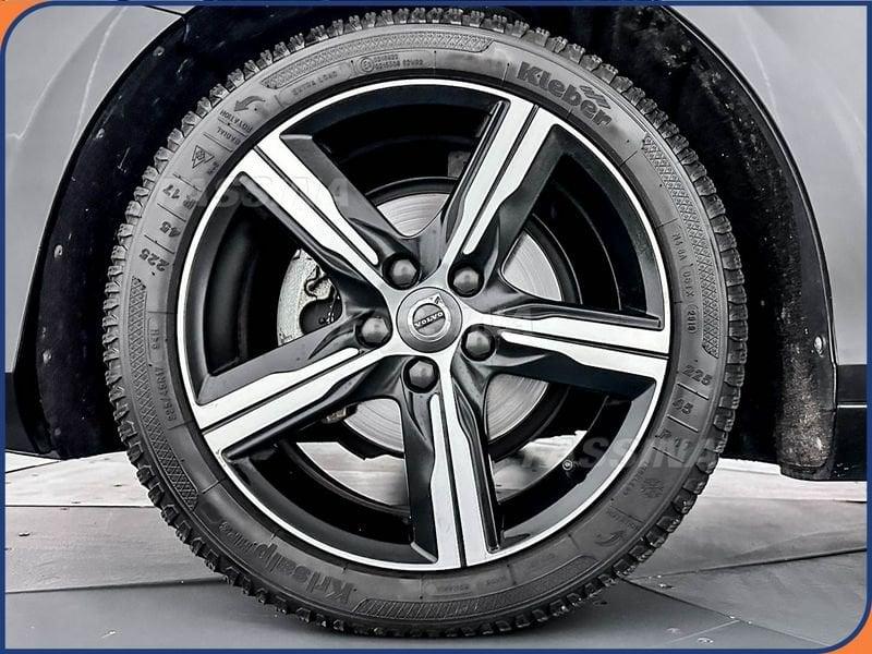 Volvo V40 V40 2.0 d2 R-design 120CV