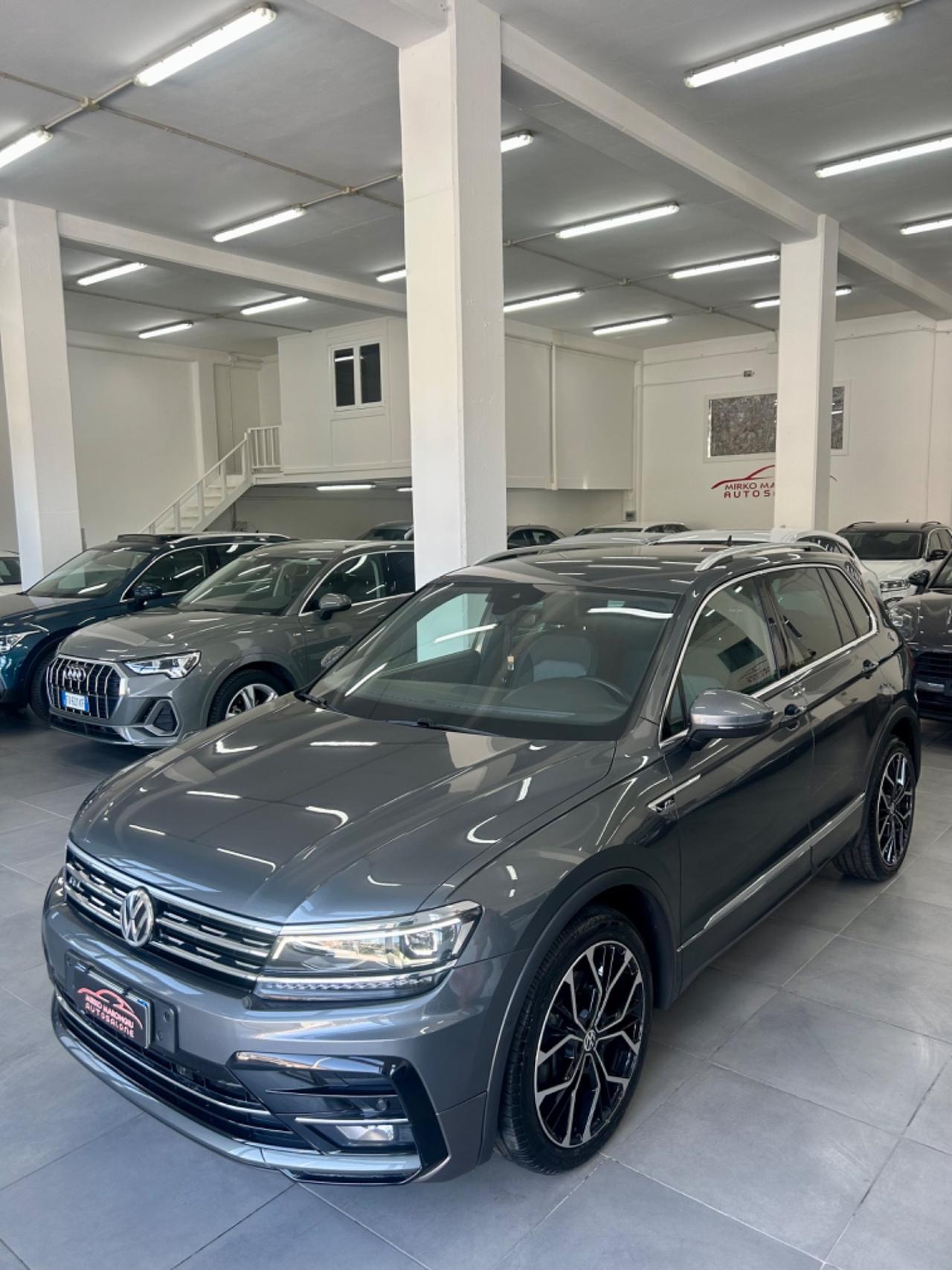 VW Tiguan 2.0 BiTDI DSG 4MOTION R-Line FINANZIABILE