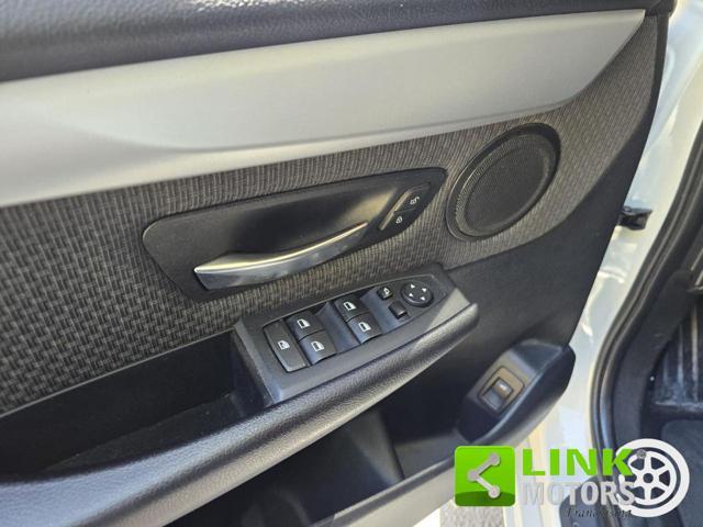 BMW 218 d Active Tourer Advantage