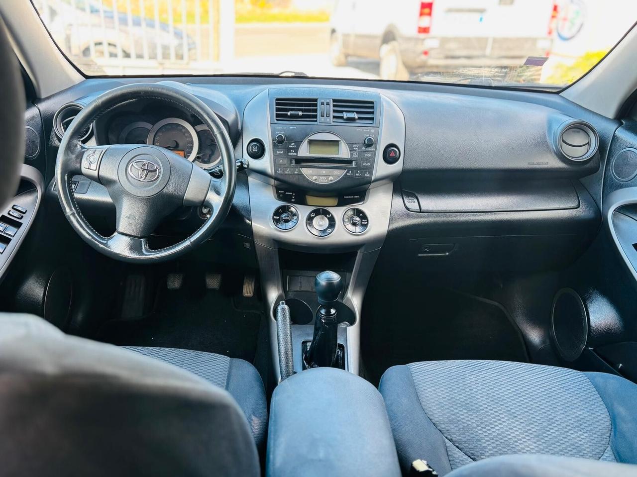 Toyota RAV 4 RAV4 2.2 D-4D 136 CV