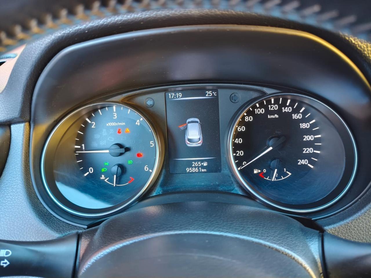 Nissan Qashqai 1.5 dCi Business