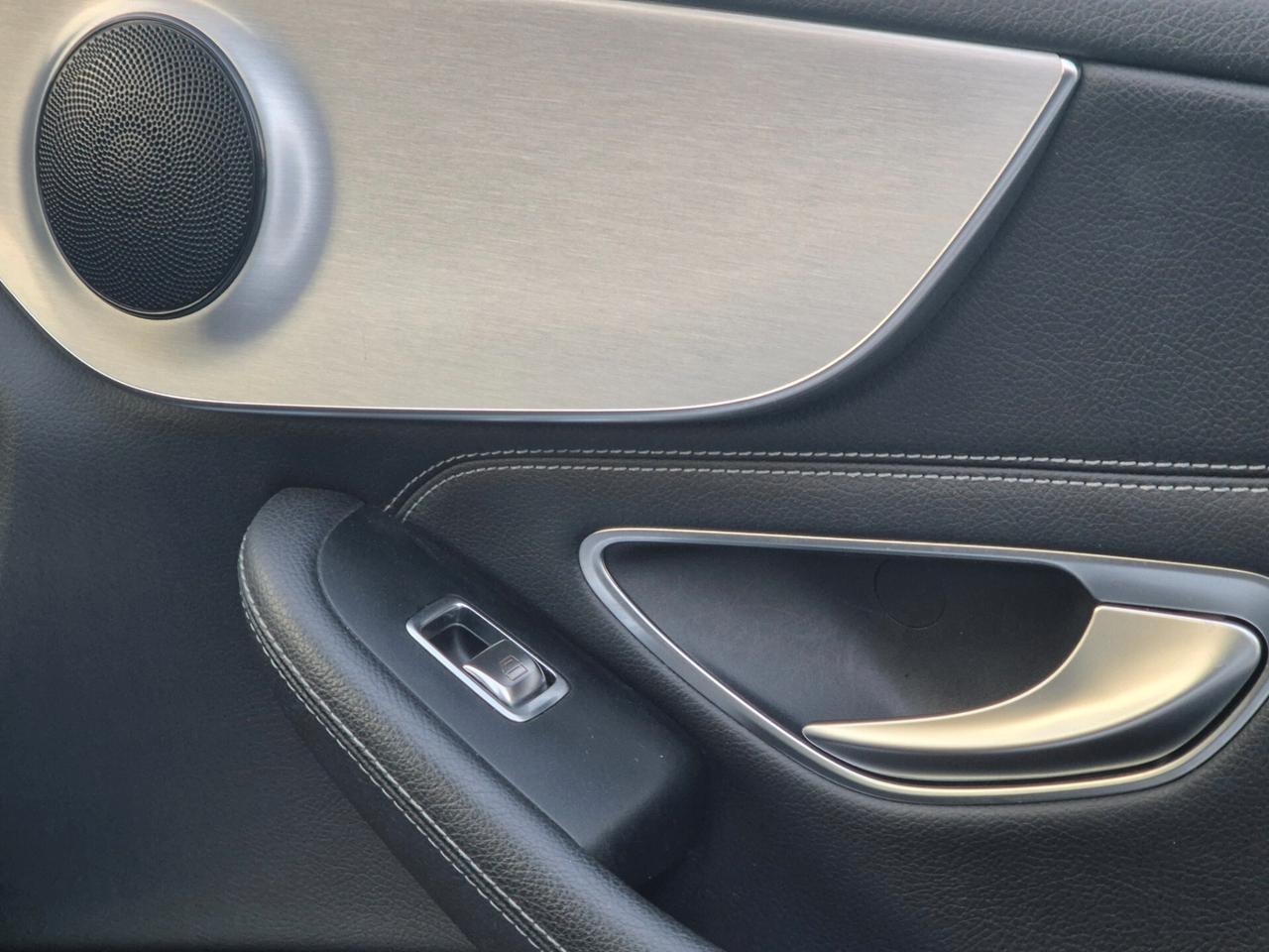 Mercedes-benz C 220 d 4 MATIC Coupé Sport