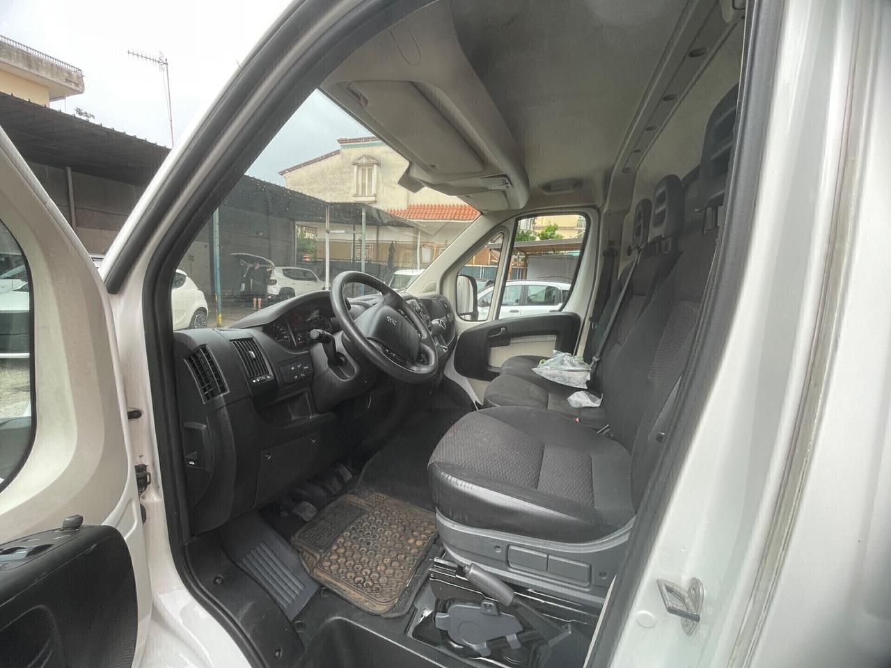 Peugeot BOXER 2.0 BlueHDi 130CV H2 L3