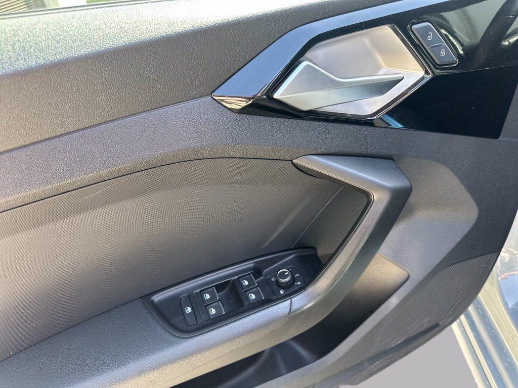 AUDI A1 sportback 35 1.5 tfsi identity black s-tronic del 2024