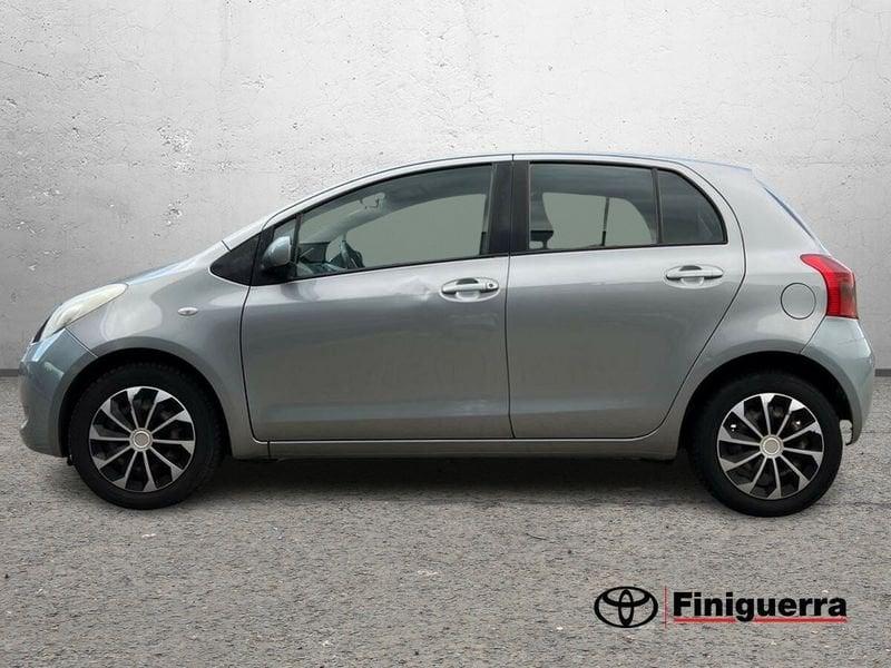 Toyota Yaris 5p 1.3 Sol m-mt
