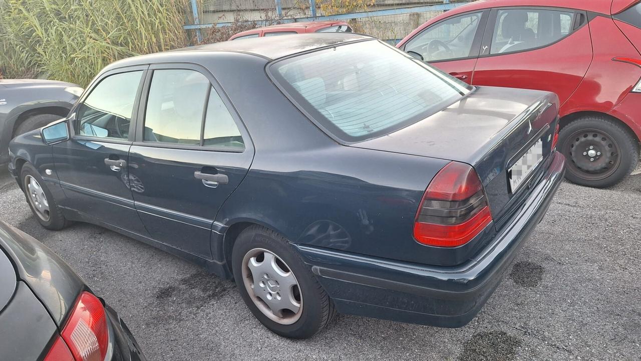 Mercedes-benz C 200 cat Classic