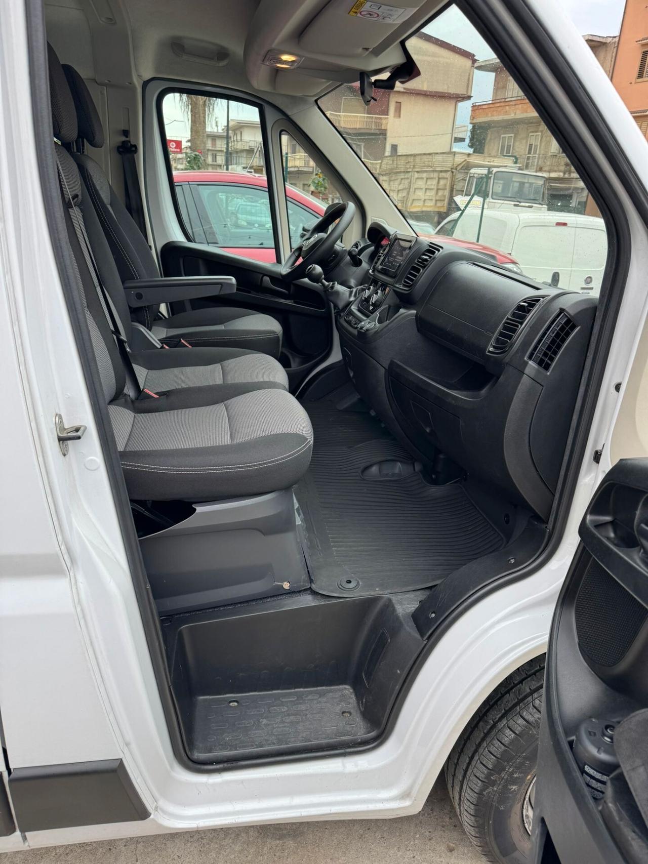 FIAT DUCATO 2.2 MJT 140 CV 9 POSTI
