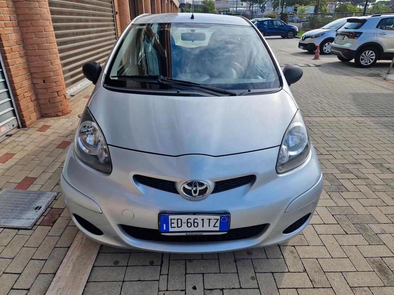 Toyota Aygo 1.0 12V VVT-i 5 porte