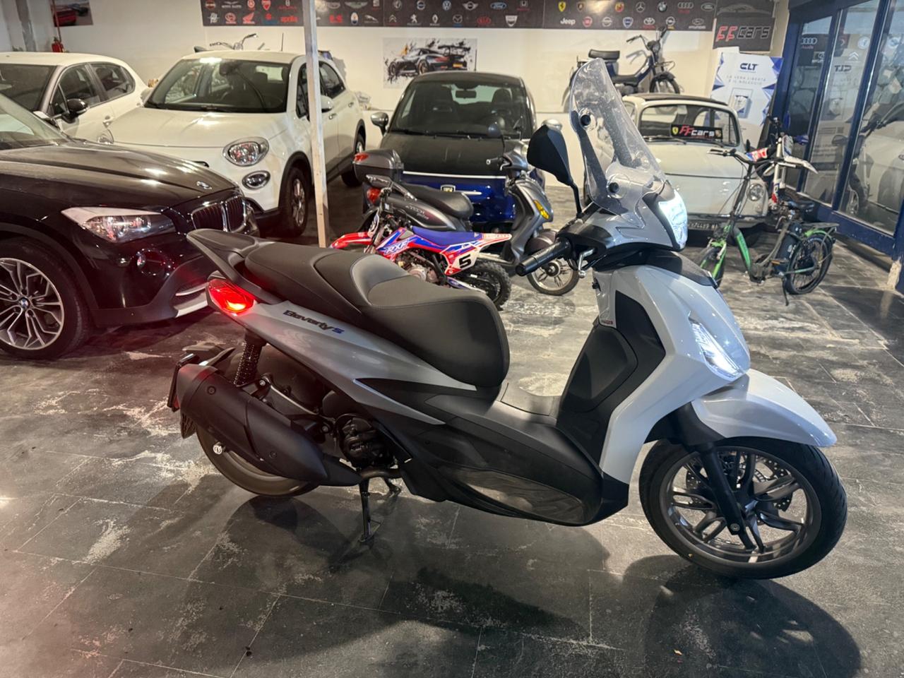 Piaggio Beverly 300 i.e. S