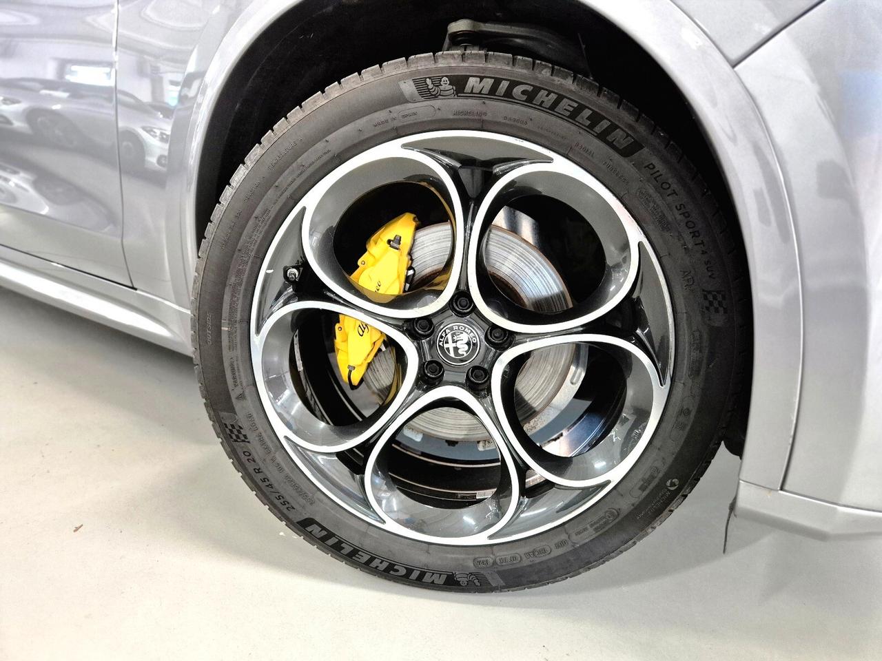 Alfa Romeo Stelvio 2.2 Turbodiesel 210 CV AT8 Q4 Veloce Tì