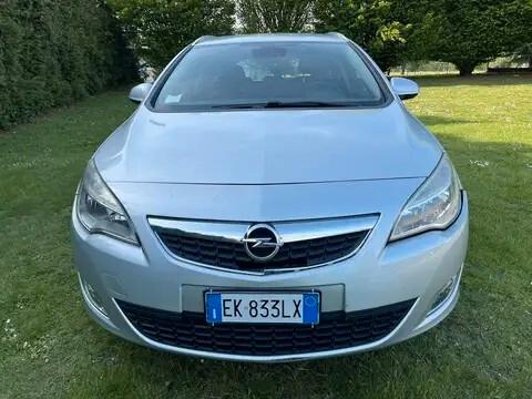 Opel Astra 1.7 CDTI 110CV Sports Tourer Cosmo
