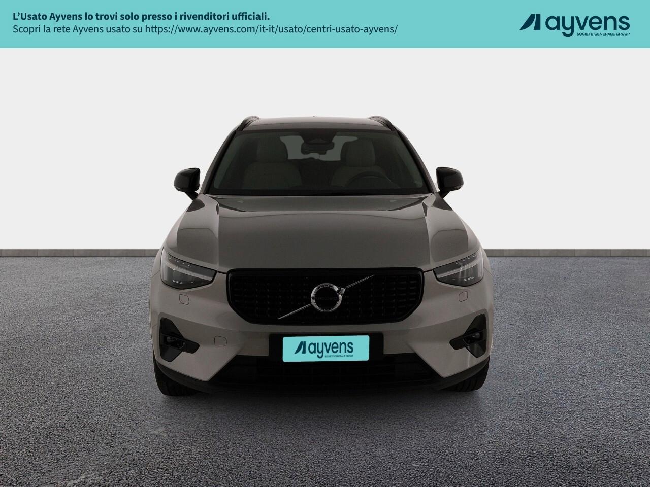 Volvo XC40 B3 automatico Plus Dark 163cv