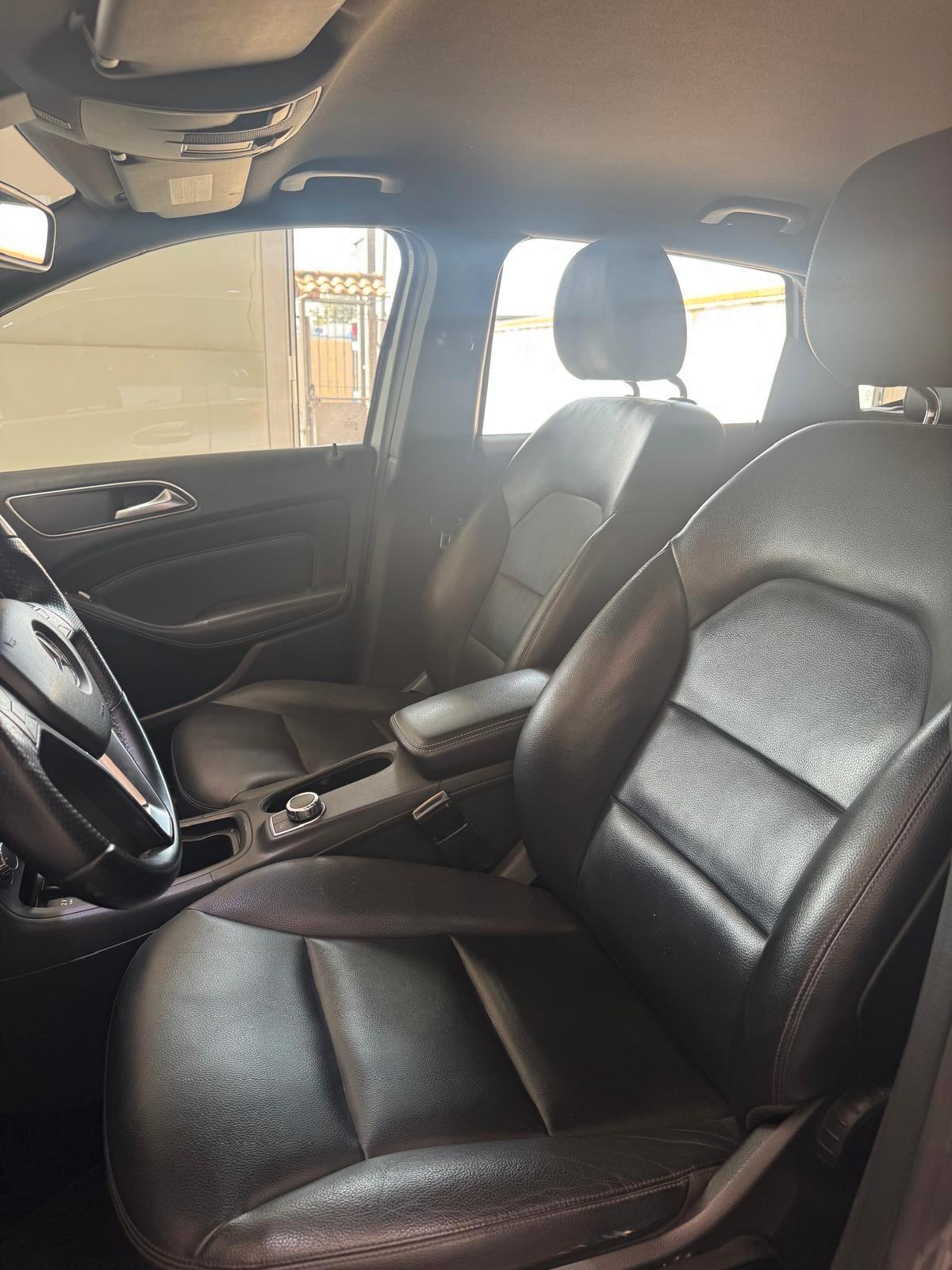 Mercedes-benz B 180 CDI BlueEFFICIENCY Premium