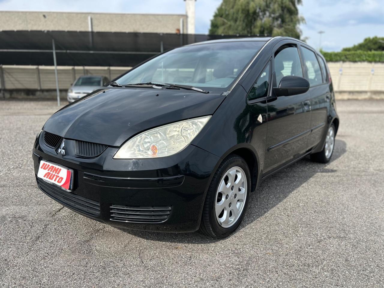 Mitsubishi Colt 1.3 16V 5p. CAMBIO AUTOMATICO