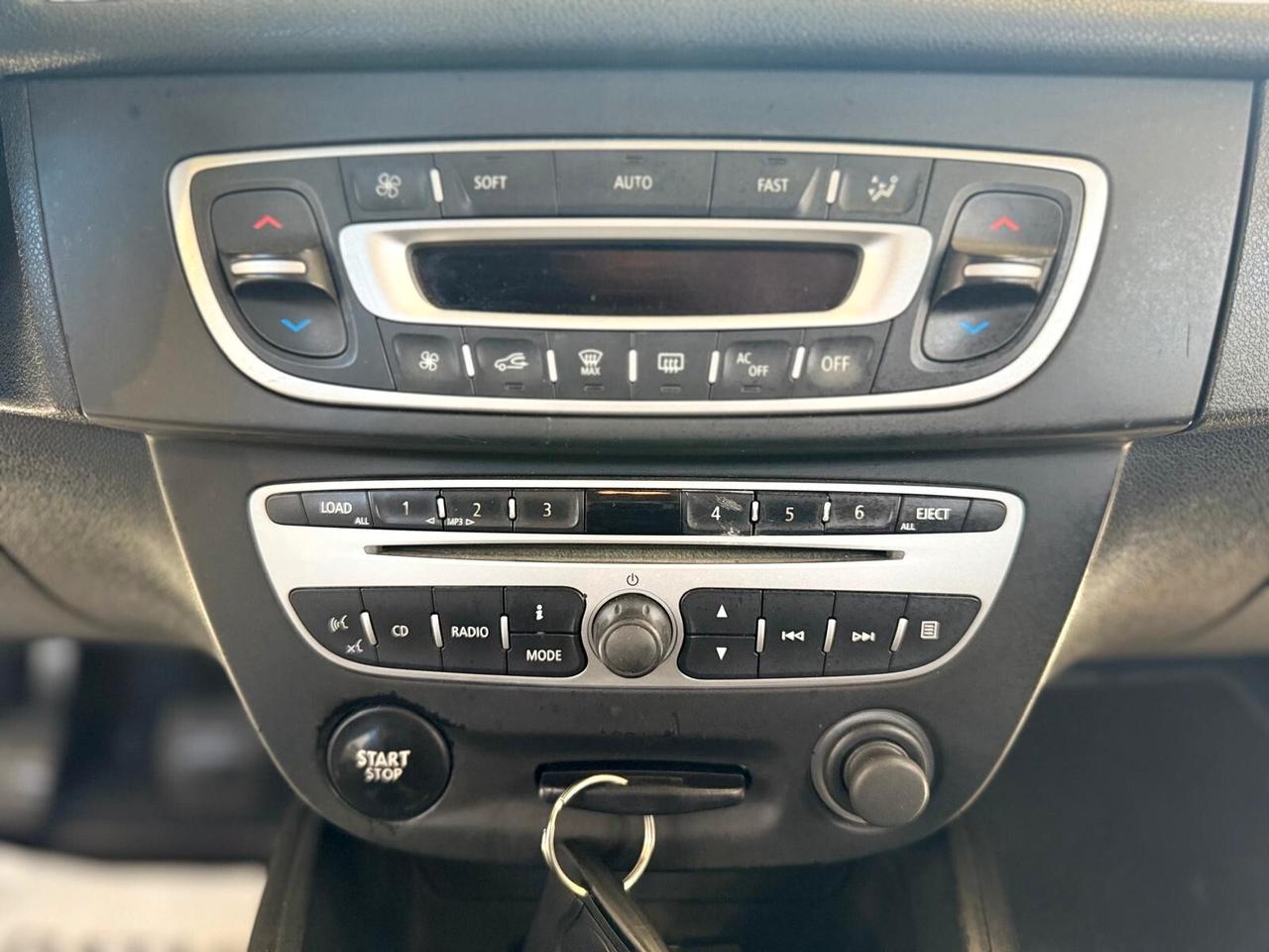 Renault Megane Mégane Coupé 1.9 dCi 130CV Luxe