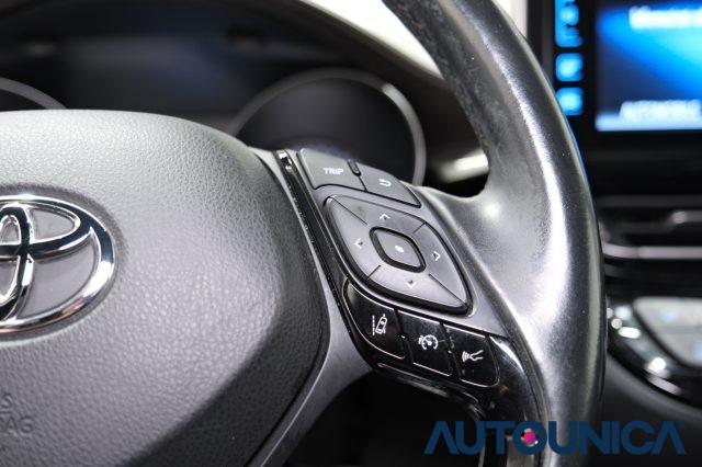 TOYOTA C-HR 1.8 HYBRID E-CVT LOUNGE NEOPATENTATI FARI LED