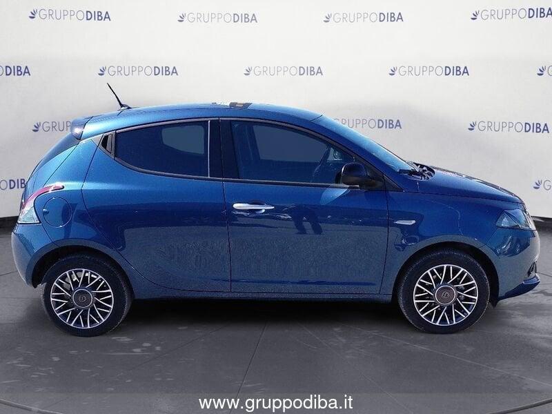 Lancia Ypsilon 11M My23 1.0 Firefly 70 CvStartstop