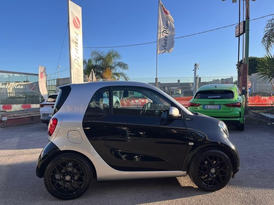 Smart ForTwo 90 0.9 Turbo Black Friday