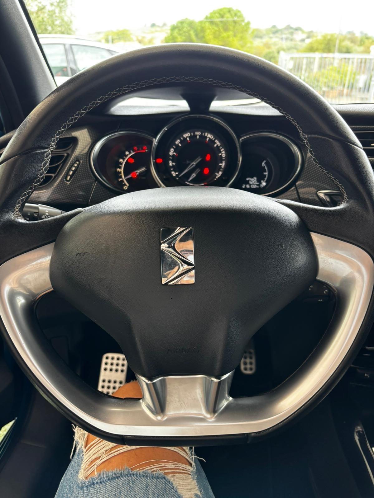 Citroen DS3 DS 3 BlueHDi 75 Sport Chic