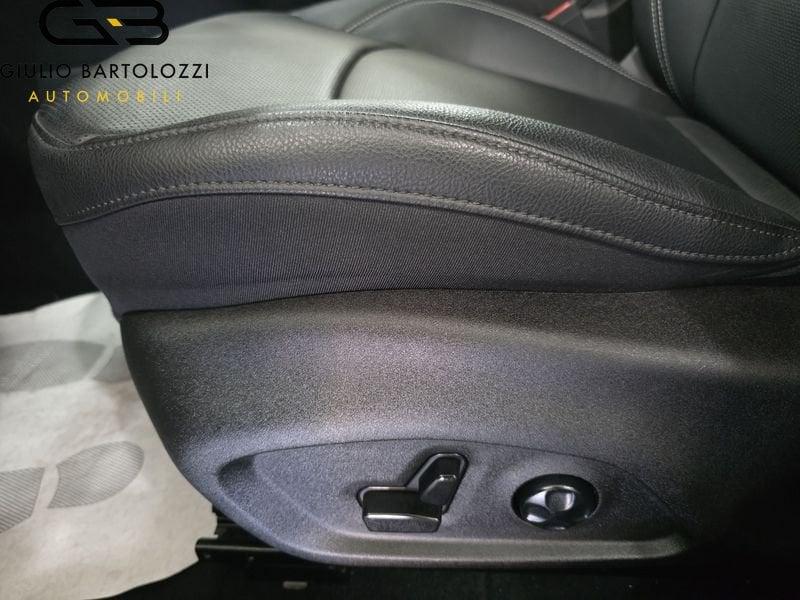 Jeep Compass e-Hybrid 1.5 Turbo MHEV T4 96kW Summit DDCT