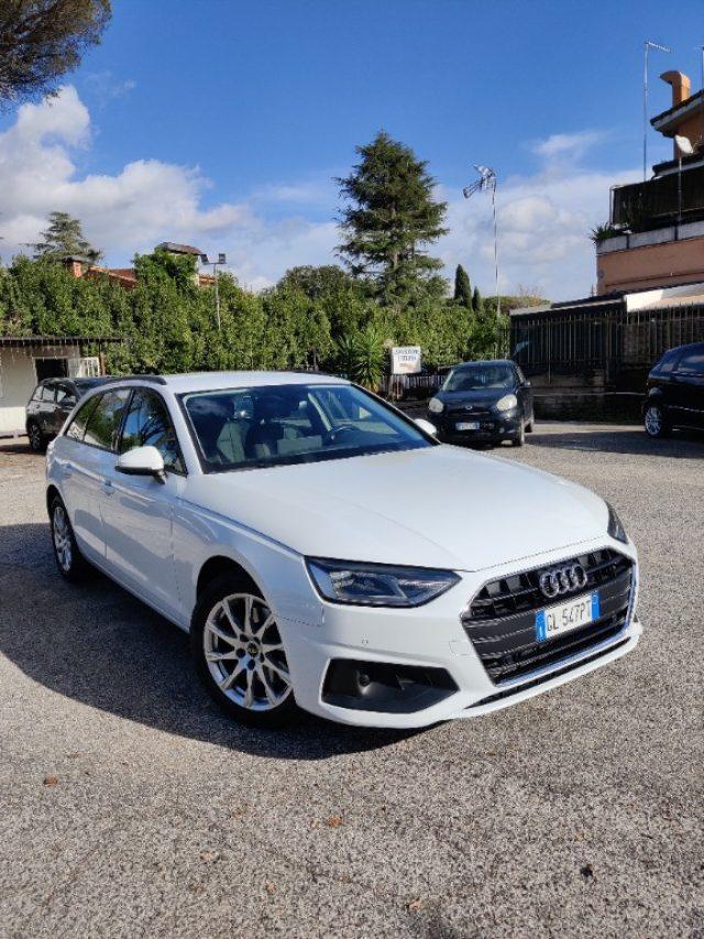 AUDI A4 Avant 30 TDI/136 CV S tronic Business