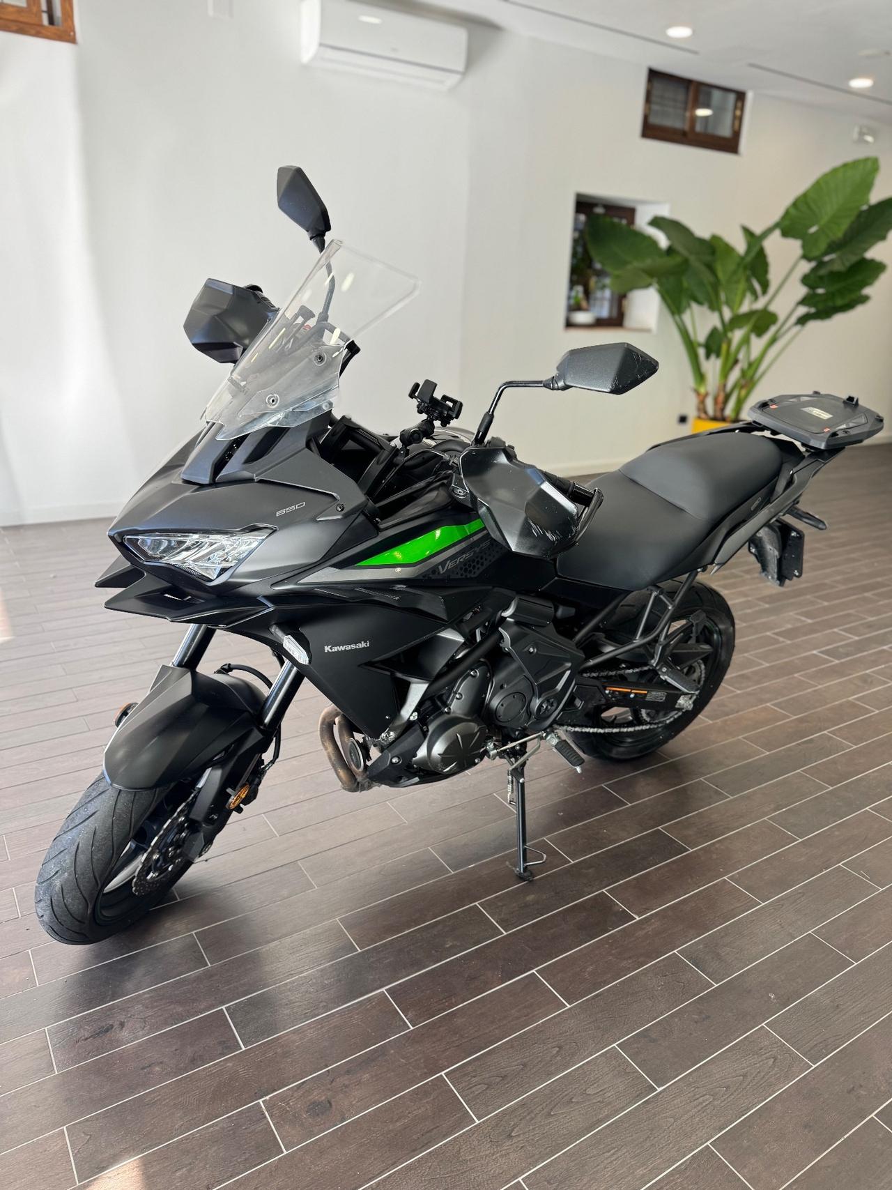 Kawasaki Versys 650 TOURING