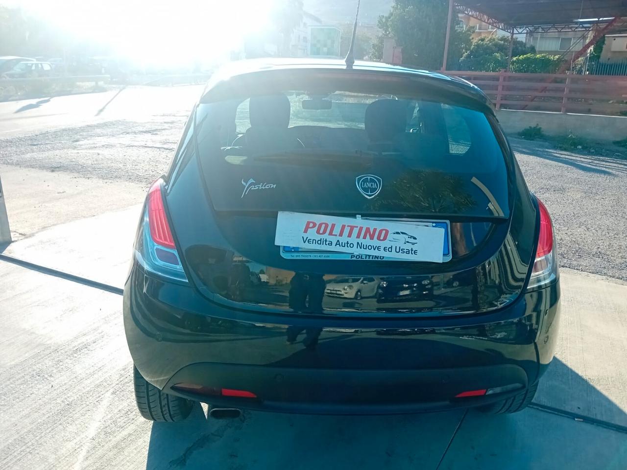 Lancia Ypsilon 1.2 69 CV 5 porte S&S Platinum